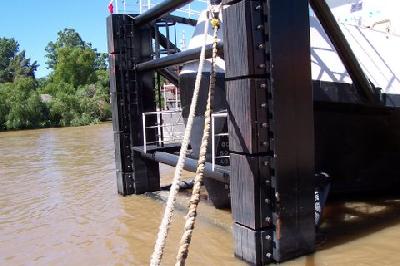 DEFENSAS PROTECTORAS PARA REMOLCADORES DE EMPUJE